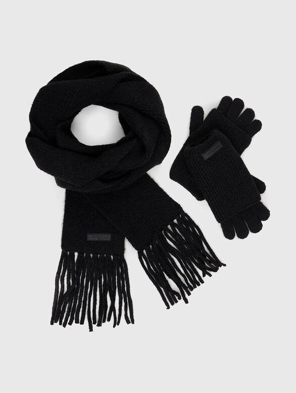 FOULARD ET GANTS